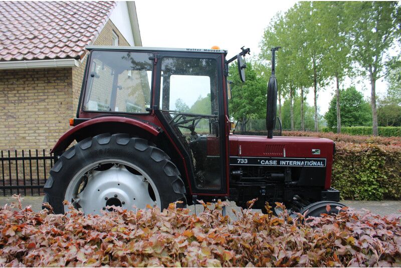 Case IH 733 - Tractor: foto 2 Case IH 733 - Tractor: foto 2