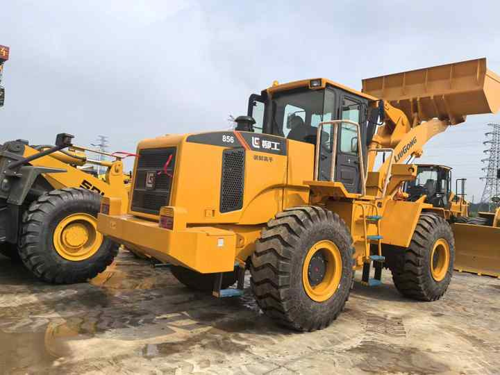 China Famous Brand LiuGong Medium-sized Wheel Loader LiuGong 856N Loader for Earthmoving, Mining, Construction for Sale - Cargadora de ruedas: foto 3 China Famous Brand LiuGong Medium-sized Wheel Loader LiuGong 856N Loader for Earthmoving, Mining, Construction for Sale - Cargadora de ruedas: foto 3