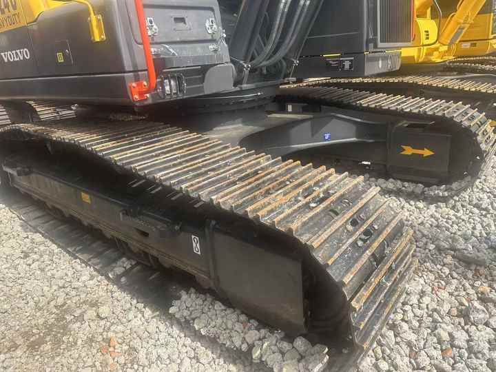 High Quality volvo EC240 Construction Machinery Low Hours 21ton Used volvo Excavator for Sale - Excavadora de cadenas: foto 5 High Quality volvo EC240 Construction Machinery Low Hours 21ton Used volvo Excavator for Sale - Excavadora de cadenas: foto 5