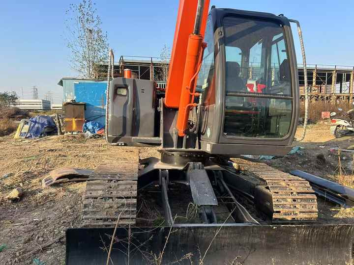 Original Japan Hitachi Used Zx55 Excavator for Sale Used Hitachi Zx60 Zx70 Hydraulic Excavator Hitachi Zaxis 55 Digger - Excavadora: foto 3 Original Japan Hitachi Used Zx55 Excavator for Sale Used Hitachi Zx60 Zx70 Hydraulic Excavator Hitachi Zaxis 55 Digger - Excavadora: foto 3