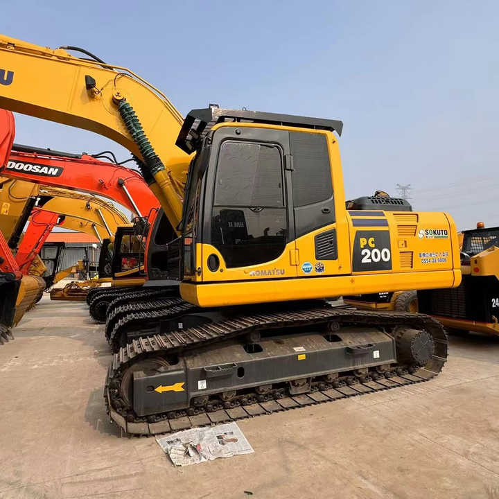 PC200-8 Low Working Hour Second Hand 20 Ton Excavator Komatsu Pc200-8 Crawler Excavator Used Komatsu Excavator PC200-8N1 - Excavadora: foto 1 PC200-8 Low Working Hour Second Hand 20 Ton Excavator Komatsu Pc200-8 Crawler Excavator Used Komatsu Excavator PC200-8N1 - Excavadora: foto 1