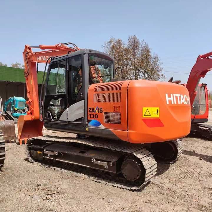 Used Hitachi ZX130 Excavator Japan Made Hitachi Used Excavator Zx120 Zx130 for Sale - Excavadora: foto 1 Used Hitachi ZX130 Excavator Japan Made Hitachi Used Excavator Zx120 Zx130 for Sale - Excavadora: foto 1