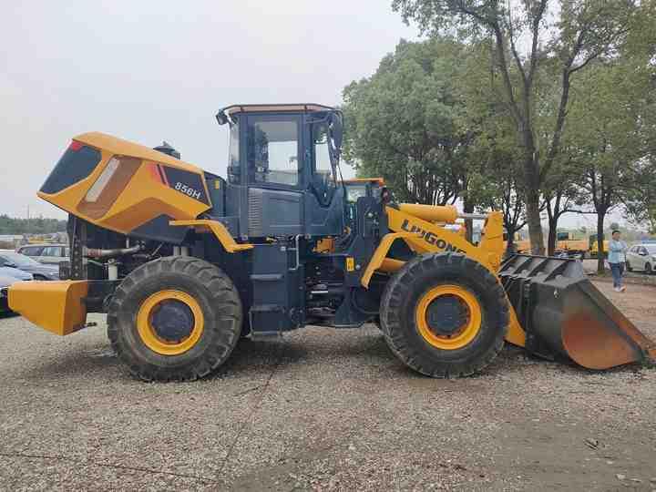 Used LIUGONG 856H wheel in Good Condition for sale 90%new uesd Loader liugong 856h Used Loader For Sale - Cargadora de ruedas: foto 3 Used LIUGONG 856H wheel in Good Condition for sale 90%new uesd Loader liugong 856h Used Loader For Sale - Cargadora de ruedas: foto 3