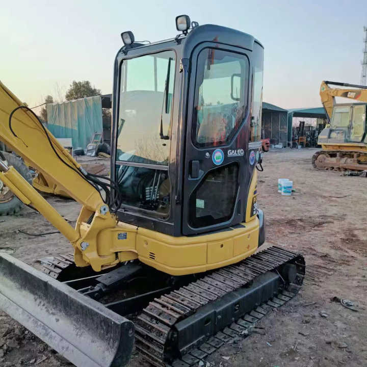 Used Original komatsu Mini Excavator Pc35MR-2 on Hot Sale komatsu Pc35 3 Tons Mini Excavator in Stock - Excavadora: foto 1 Used Original komatsu Mini Excavator Pc35MR-2 on Hot Sale komatsu Pc35 3 Tons Mini Excavator in Stock - Excavadora: foto 1