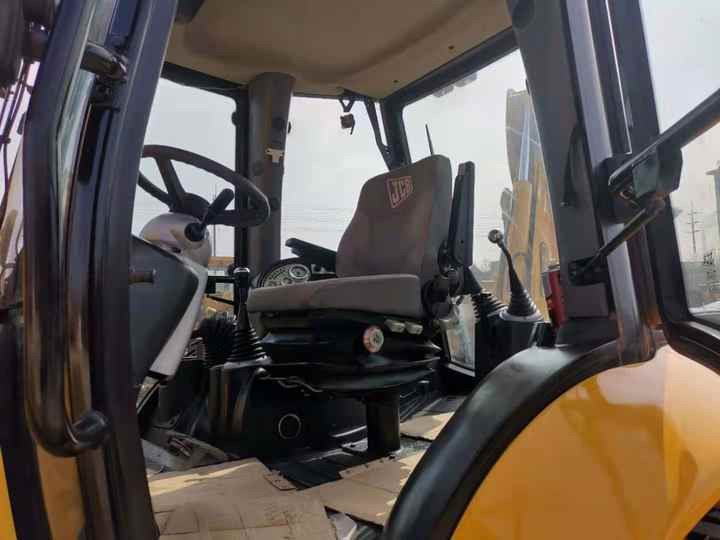 Used Small Bakchoe Loader JCB 4CX Towable Backhoe/3cx 4cx Jcb Backhoe Loader for Sale - Retroexcavadora: foto 5 Used Small Bakchoe Loader JCB 4CX Towable Backhoe/3cx 4cx Jcb Backhoe Loader for Sale - Retroexcavadora: foto 5