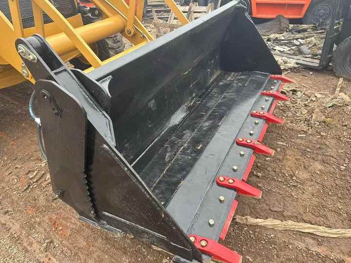 Used Wheel Loader CAT420F Caterpillar 420F Mini Construction Machinery Mini Wheel Skid Steer Loader in Stock - Retroexcavadora: foto 5 Used Wheel Loader CAT420F Caterpillar 420F Mini Construction Machinery Mini Wheel Skid Steer Loader in Stock - Retroexcavadora: foto 5