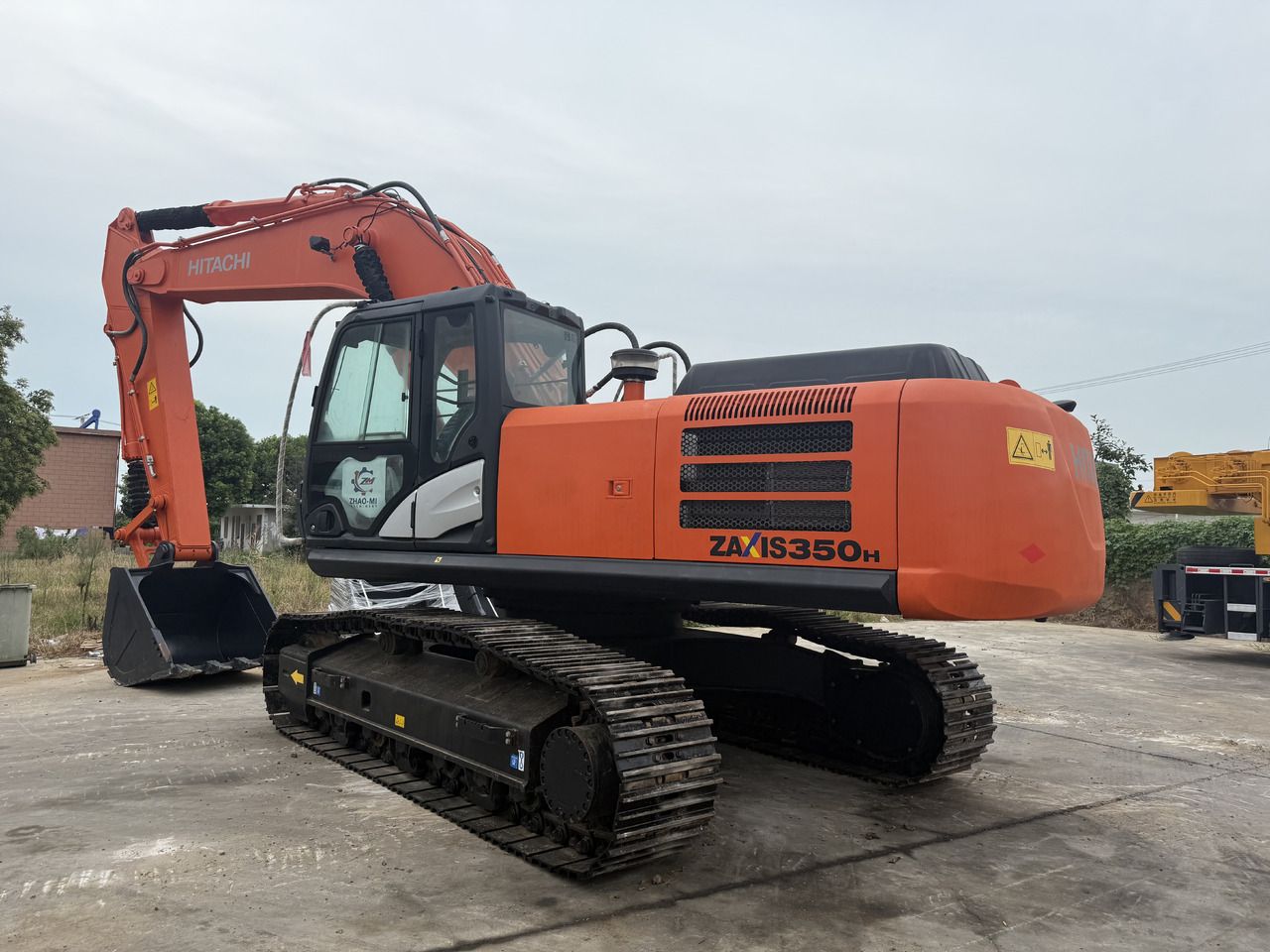 Hitachi Used Hitachi 350-5g Excavator Construction Machinery at low price - Excavadora de cadenas: foto 3 Hitachi Used Hitachi 350-5g Excavator Construction Machinery at low price - Excavadora de cadenas: foto 3