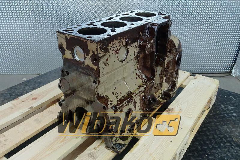 Crankcase for engine Cummins 3.9 5405080 - Cárter para Maquinaria de construcción: foto 1 Crankcase for engine Cummins 3.9 5405080 - Cárter para Maquinaria de construcción: foto 1