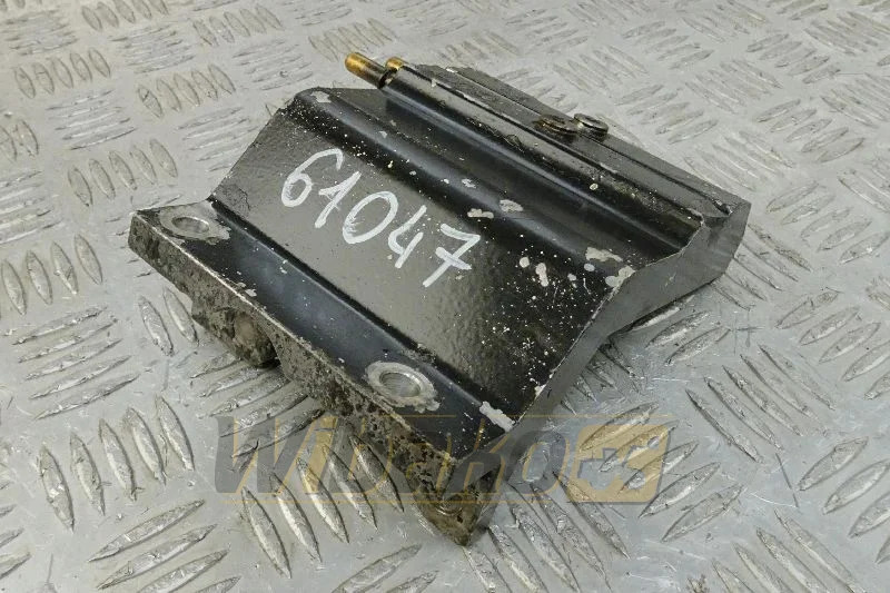 Cummins 4948572 - Filtro de combustible para Maquinaria de construcción: foto 1 Cummins 4948572 - Filtro de combustible para Maquinaria de construcción: foto 1