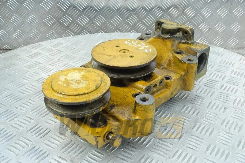 Cummins N14-C 3412410/3084024 - Bomba de agua: foto 1 Cummins N14-C 3412410/3084024 - Bomba de agua: foto 1