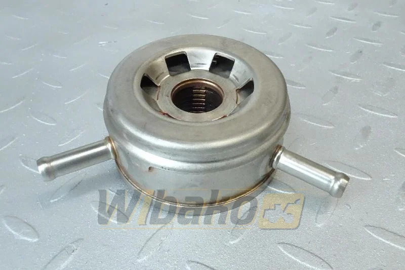 Denso 124100-7550 - Enfriador de aceite para Maquinaria de construcción: foto 1 Denso 124100-7550 - Enfriador de aceite para Maquinaria de construcción: foto 1