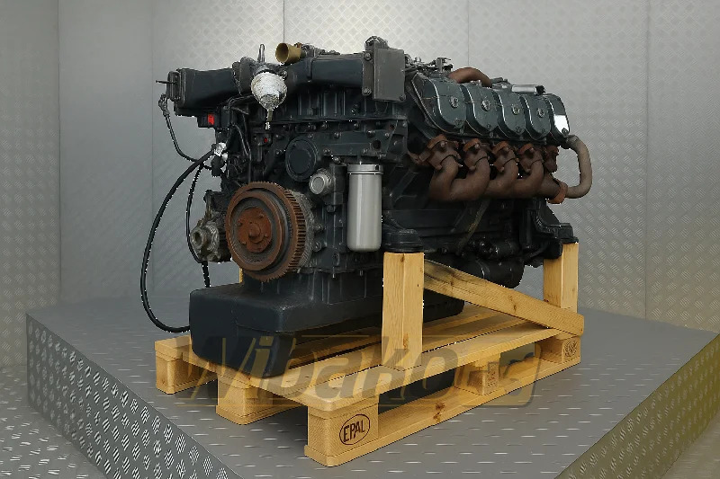 Deutz TCD2015 V08 - Motor para Maquinaria de construcción: foto 1 Deutz TCD2015 V08 - Motor para Maquinaria de construcción: foto 1