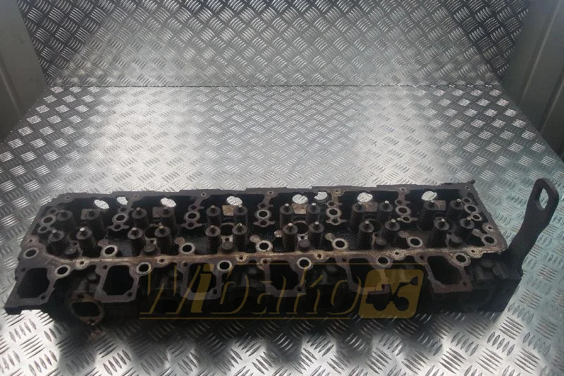 Deutz/Volvo TCD7.8/D8H 04913204/04913200RY - Cabezal de bloque para Maquinaria de construcción: foto 1 Deutz/Volvo TCD7.8/D8H 04913204/04913200RY - Cabezal de bloque para Maquinaria de construcción: foto 1