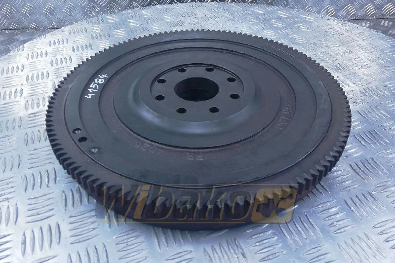Iveco F4BE0454B 504018483 - Volante de inercia para Maquinaria de construcción: foto 1 Iveco F4BE0454B 504018483 - Volante de inercia para Maquinaria de construcción: foto 1
