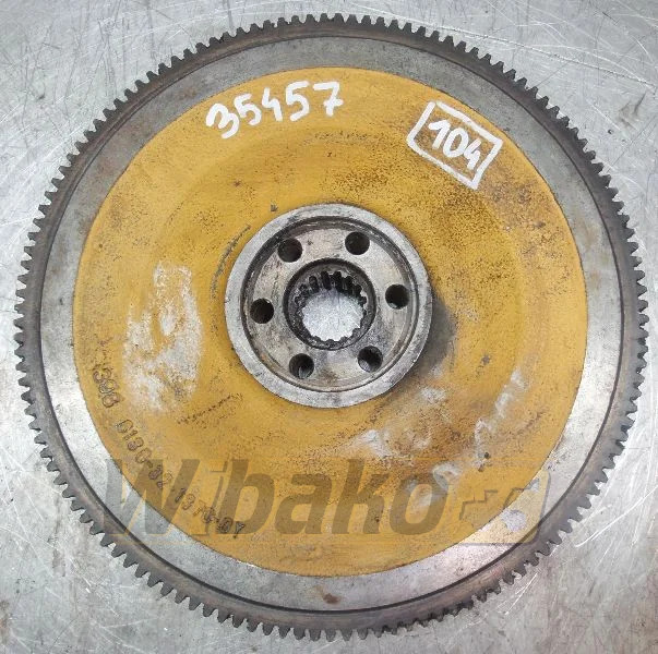 Komatsu S6D105-1 3986136-32-1370-0Y - Volante de inercia para Maquinaria de construcción: foto 1 Komatsu S6D105-1 3986136-32-1370-0Y - Volante de inercia para Maquinaria de construcción: foto 1