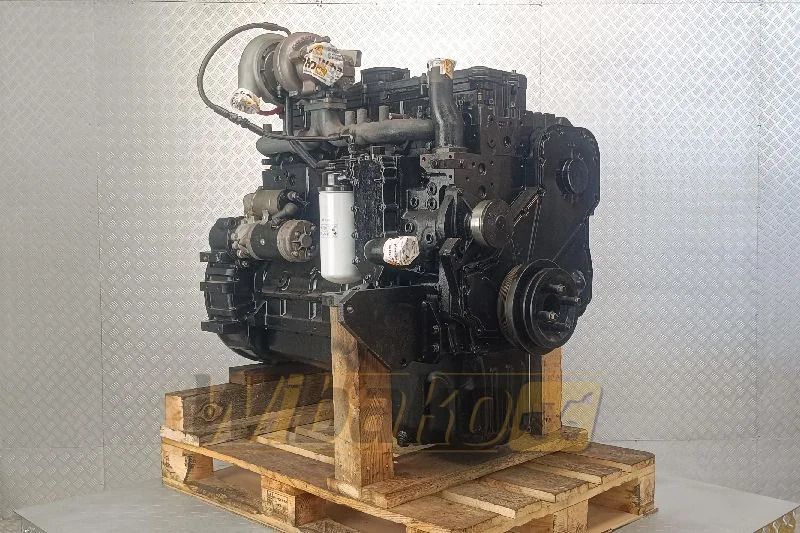 Komatsu SAA6D114E-3 CPL8537 - Motor para Maquinaria de construcción: foto 3 Komatsu SAA6D114E-3 CPL8537 - Motor para Maquinaria de construcción: foto 3