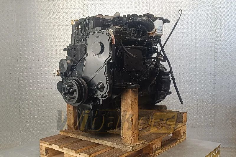 Komatsu SAA6D114E-3 CPL8537 - Motor para Maquinaria de construcción: foto 5 Komatsu SAA6D114E-3 CPL8537 - Motor para Maquinaria de construcción: foto 5