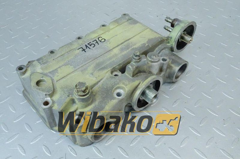 Oil cooler housing for engine Deutz 1013 04207919 - Enfriador de aceite para Maquinaria de construcción: foto 1 Oil cooler housing for engine Deutz 1013 04207919 - Enfriador de aceite para Maquinaria de construcción: foto 1