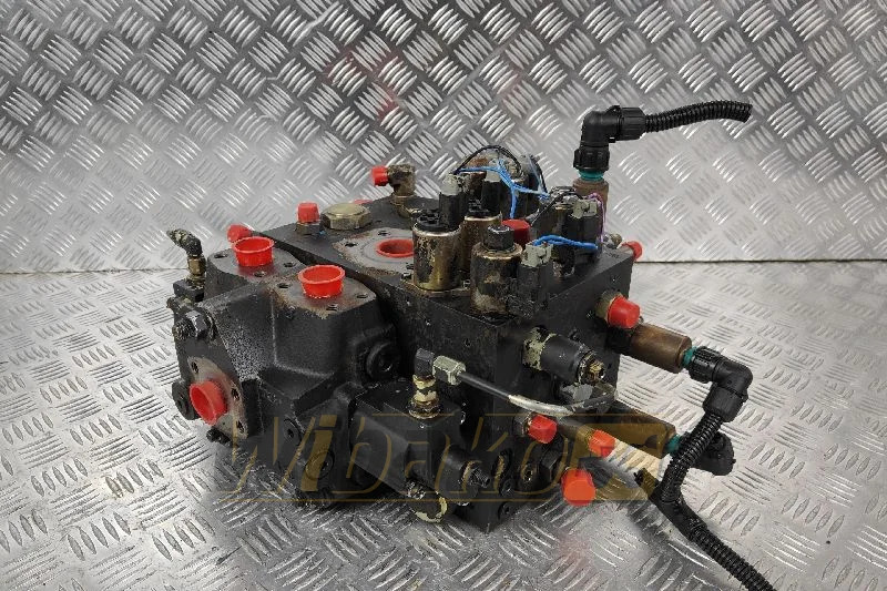 Parker 3769602 15332706/0642-424377-001 - Válvula hidráulica para Maquinaria de construcción: foto 1 Parker 3769602 15332706/0642-424377-001 - Válvula hidráulica para Maquinaria de construcción: foto 1