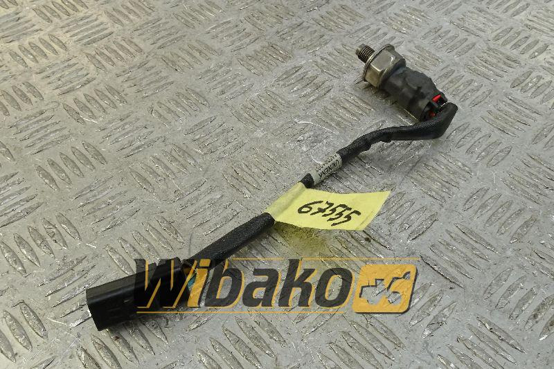 Pressure sensor for engine Caterpillar C7 293-5340 - Sensor para Maquinaria de construcción: foto 1 Pressure sensor for engine Caterpillar C7 293-5340 - Sensor para Maquinaria de construcción: foto 1