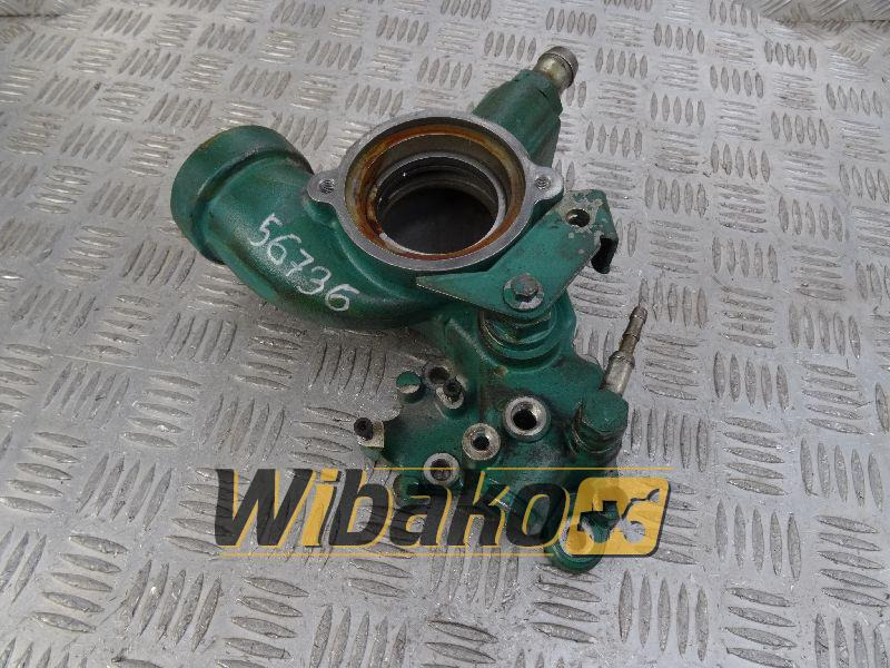 Water mainfold Volvo 04905834 - Colector de admisión para Maquinaria de construcción: foto 1 Water mainfold Volvo 04905834 - Colector de admisión para Maquinaria de construcción: foto 1