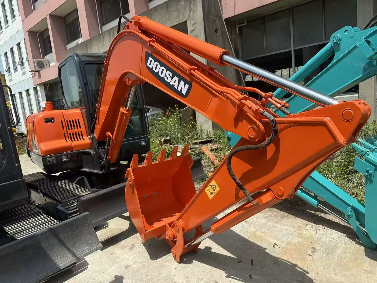 Excavadora de cadenas nuevo DOOSAN DX60: foto 15