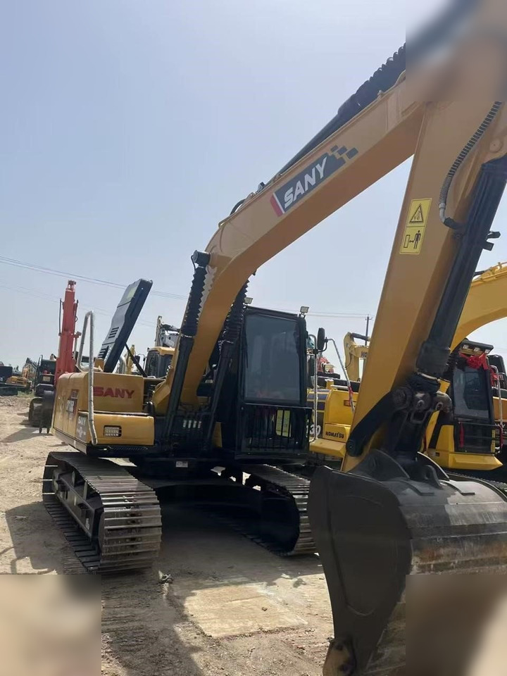 SANY SY135C - Excavadora de cadenas: foto 5 SANY SY135C - Excavadora de cadenas: foto 5