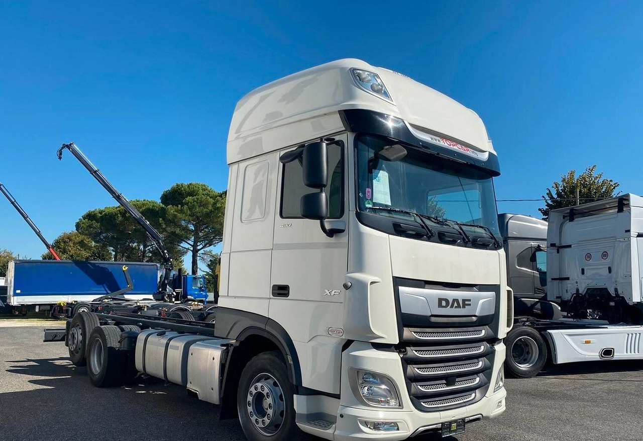 DAF XF 480 FT FULL PNEUMATIC 2019 - Chasis camión: foto 3 DAF XF 480 FT FULL PNEUMATIC 2019 - Chasis camión: foto 3