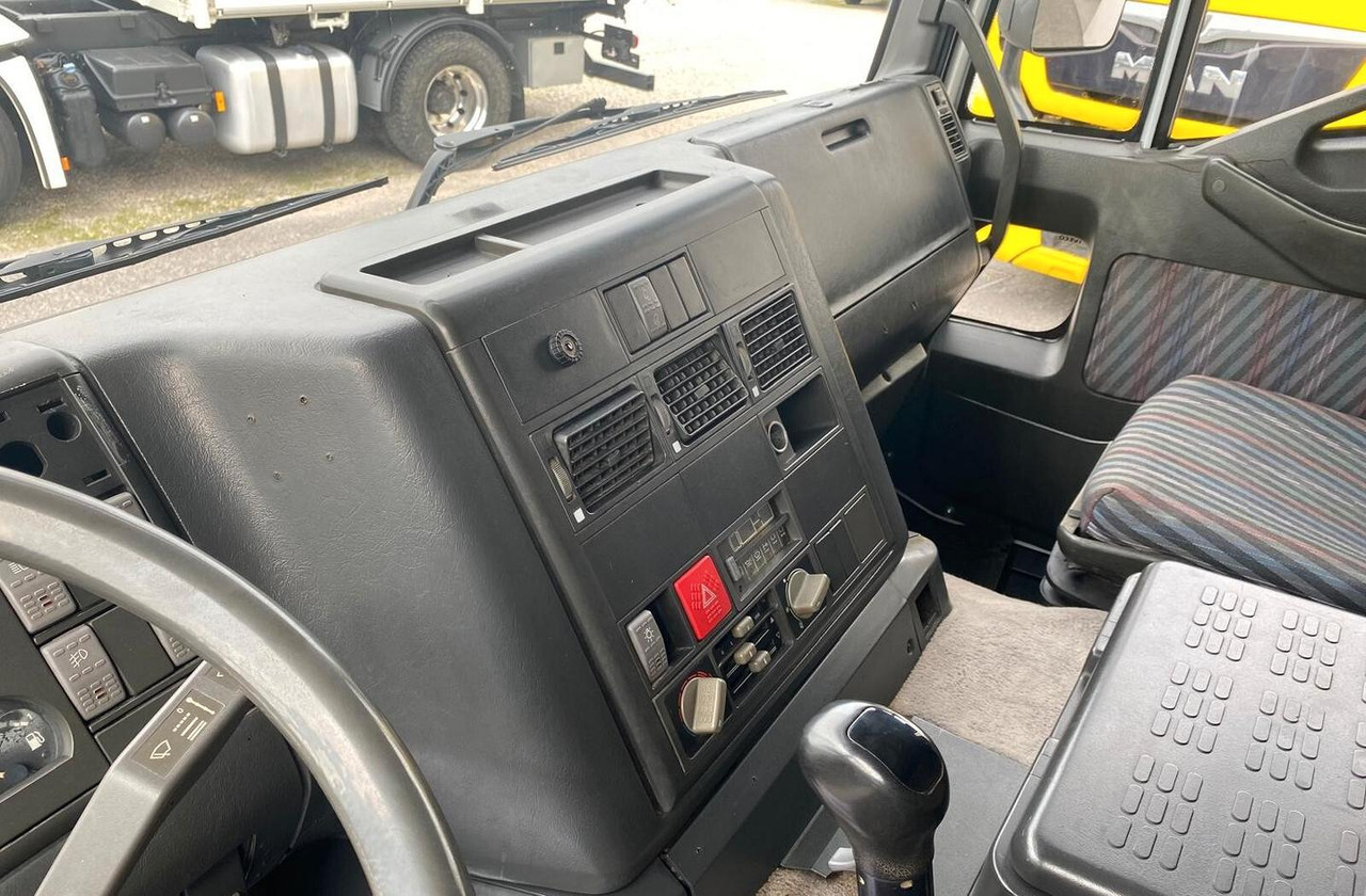 Volquete camión IVECO EUROTECH 440E38 RIBALTABILE TRILATERALE: foto 8