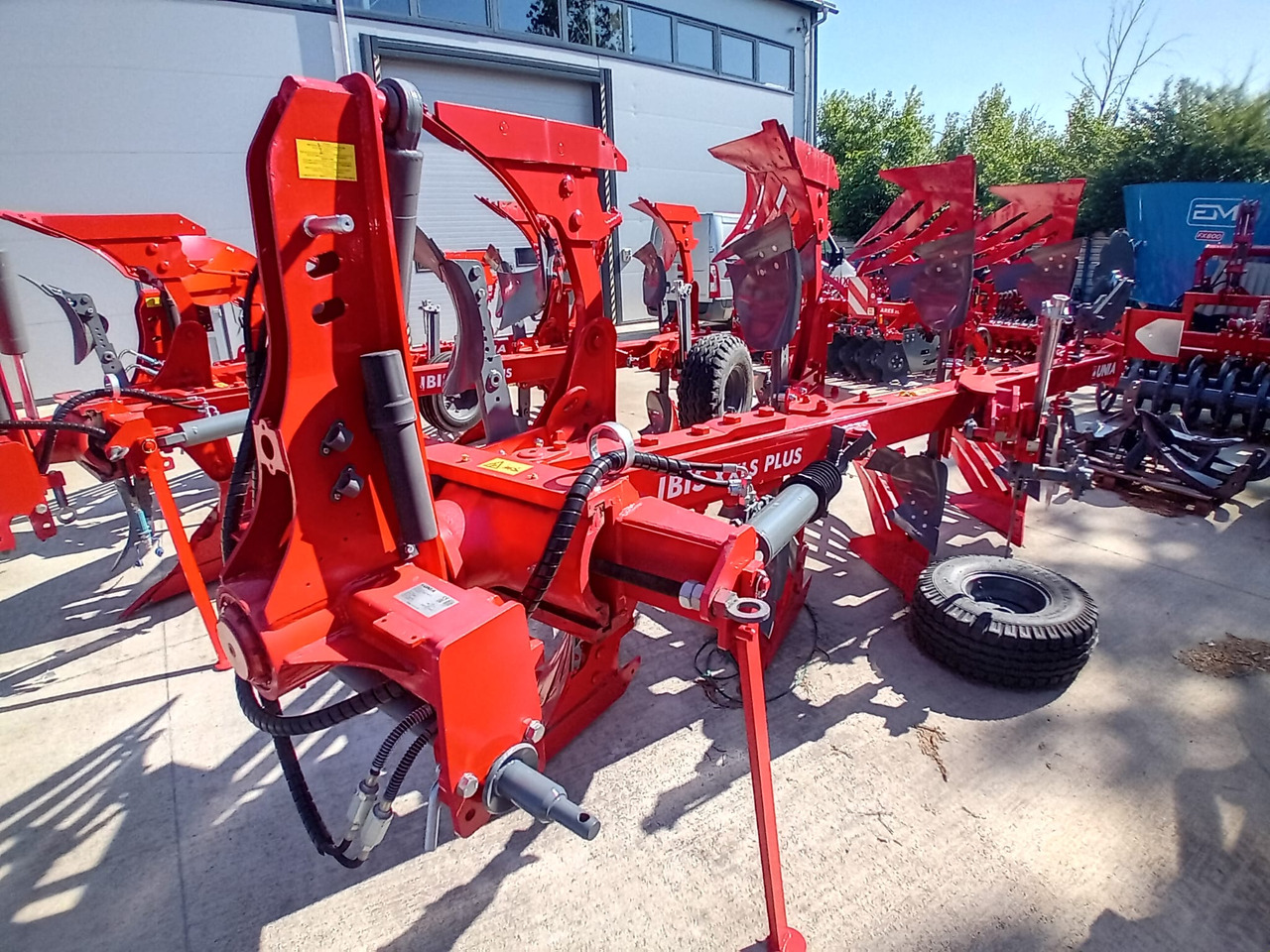 UNIA IBIS XXL PLUS 4+ - Arado: foto 2 UNIA IBIS XXL PLUS 4+ - Arado: foto 2