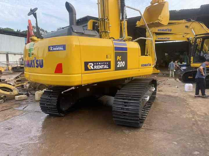 PC200-8 Low Working Hour Second Hand 20 Ton Excavator Komatsu Pc200-8 Crawler Excavator Used Komatsu Excavator PC200-8N1 - Excavadora: foto 3 PC200-8 Low Working Hour Second Hand 20 Ton Excavator Komatsu Pc200-8 Crawler Excavator Used Komatsu Excavator PC200-8N1 - Excavadora: foto 3