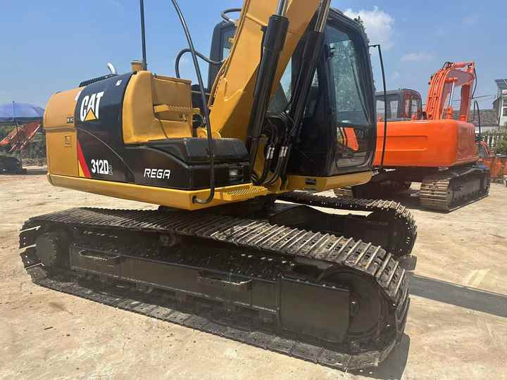 Second-hand Cat 312D2 used cat 312d crawler excavator is for sale with good quality and low price - Excavadora de cadenas: foto 2 Second-hand Cat 312D2 used cat 312d crawler excavator is for sale with good quality and low price - Excavadora de cadenas: foto 2