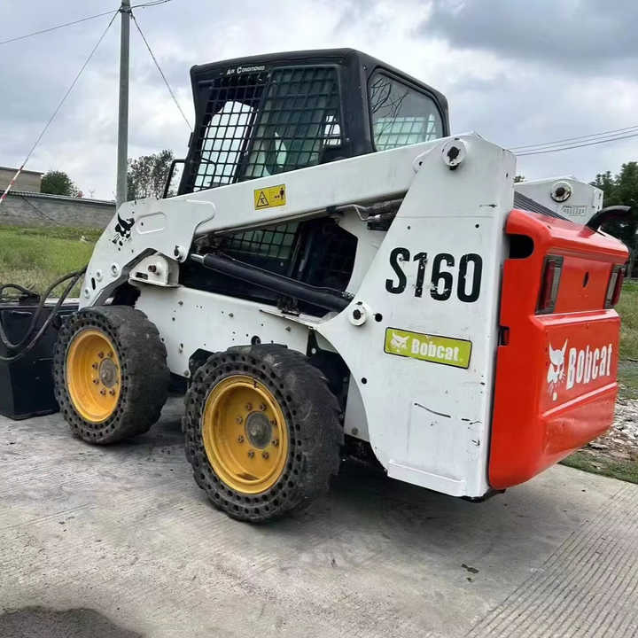 USED BOBCAT S160 Skid-steer Loader with Very Good Performance Is for Sale at a Low Price. - Minicargadora: foto 1 USED BOBCAT S160 Skid-steer Loader with Very Good Performance Is for Sale at a Low Price. - Minicargadora: foto 1