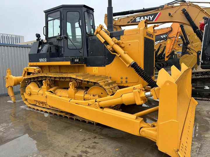USED SHANTUI SD22 Bulldozer with Good Condition Hot Sale - Bulldozer: foto 4 USED SHANTUI SD22 Bulldozer with Good Condition Hot Sale - Bulldozer: foto 4