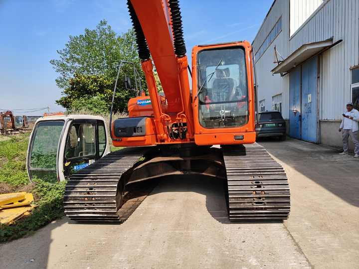 Excavadora de cadenas Used Doosan DX225LC Excavator | Low Hours | Heavy Duty | Global Shipping | Well-Maintained [ Copy ]: foto 6