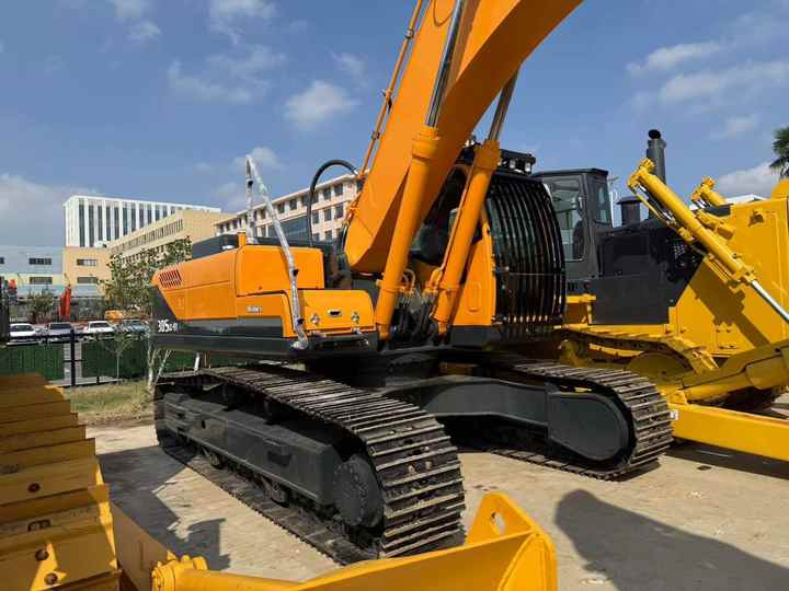 Used HYUNDAI305lc-9c Hydraulic Excavator with Excellent Performance hyundai Running Working Condition Low Price for Sale - Excavadora de cadenas: foto 3 Used HYUNDAI305lc-9c Hydraulic Excavator with Excellent Performance hyundai Running Working Condition Low Price for Sale - Excavadora de cadenas: foto 3