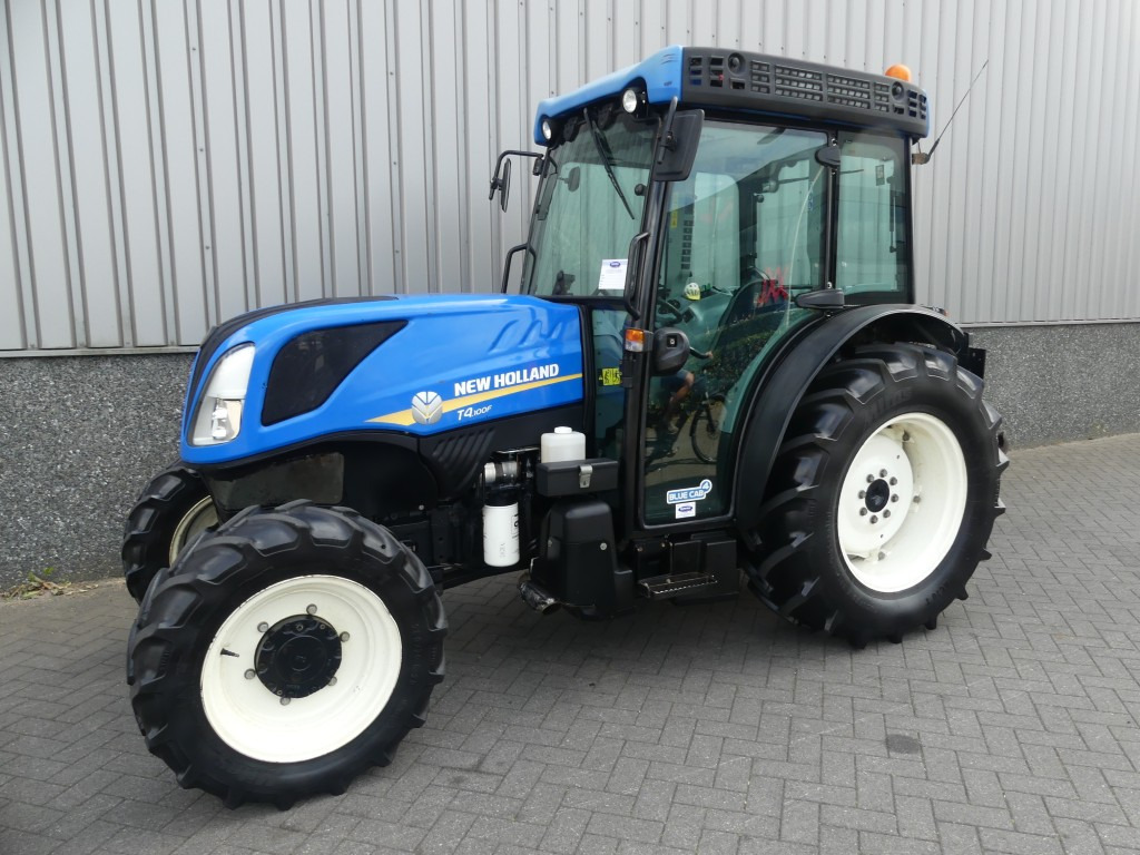 New Holland T4.100F - Tractor viñedo/ Frutero: foto 1 New Holland T4.100F - Tractor viñedo/ Frutero: foto 1