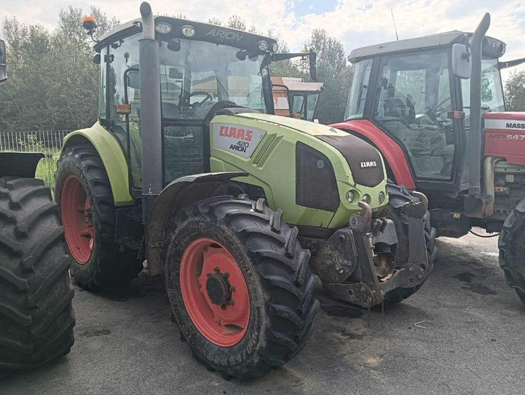 Claas Arion 420 - Tractor: foto 1 Claas Arion 420 - Tractor: foto 1