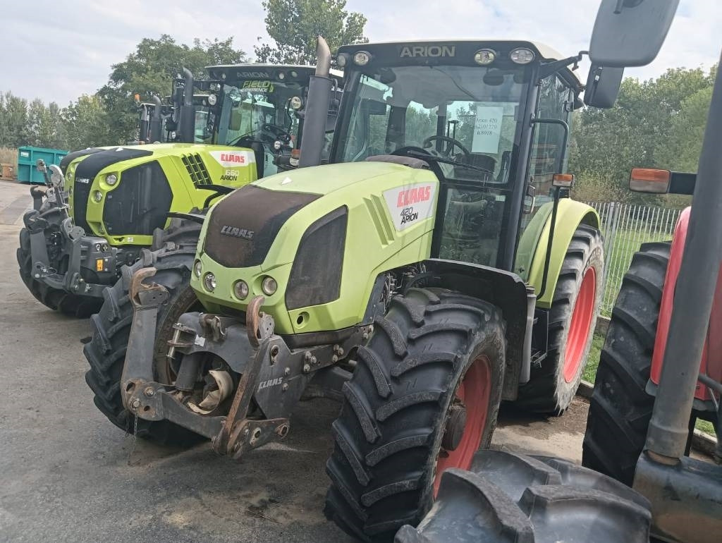 Claas Arion 420 - Tractor: foto 3 Claas Arion 420 - Tractor: foto 3
