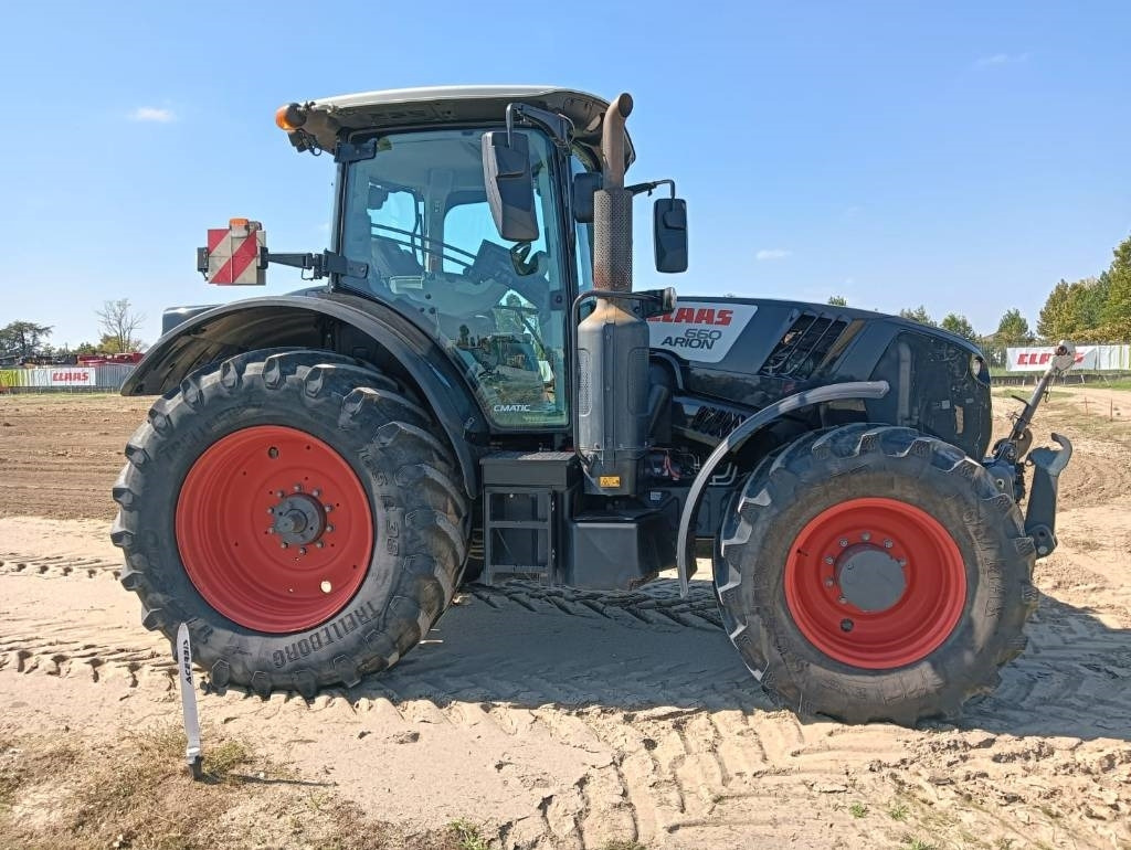 Tractor Claas Arion 660 CMATIC: foto 8