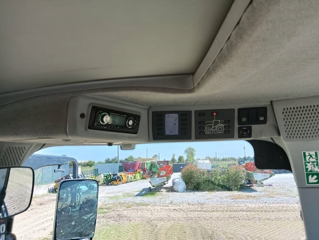 Tractor Claas Arion 660 CMATIC: foto 14