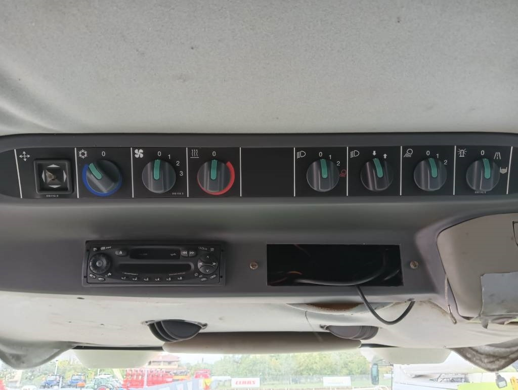 Claas Lexion 470 - Cosechadora de granos: foto 2 Claas Lexion 470 - Cosechadora de granos: foto 2