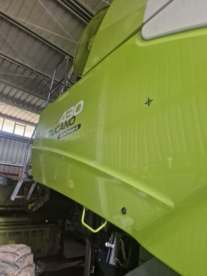 Claas Tucano 430 montana 4 - Cosechadora de granos: foto 4 Claas Tucano 430 montana 4 - Cosechadora de granos: foto 4