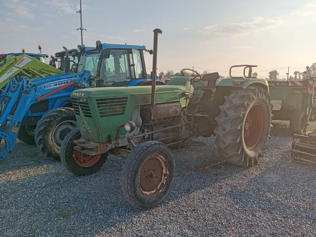 Tractor Deutz 8006: foto 9