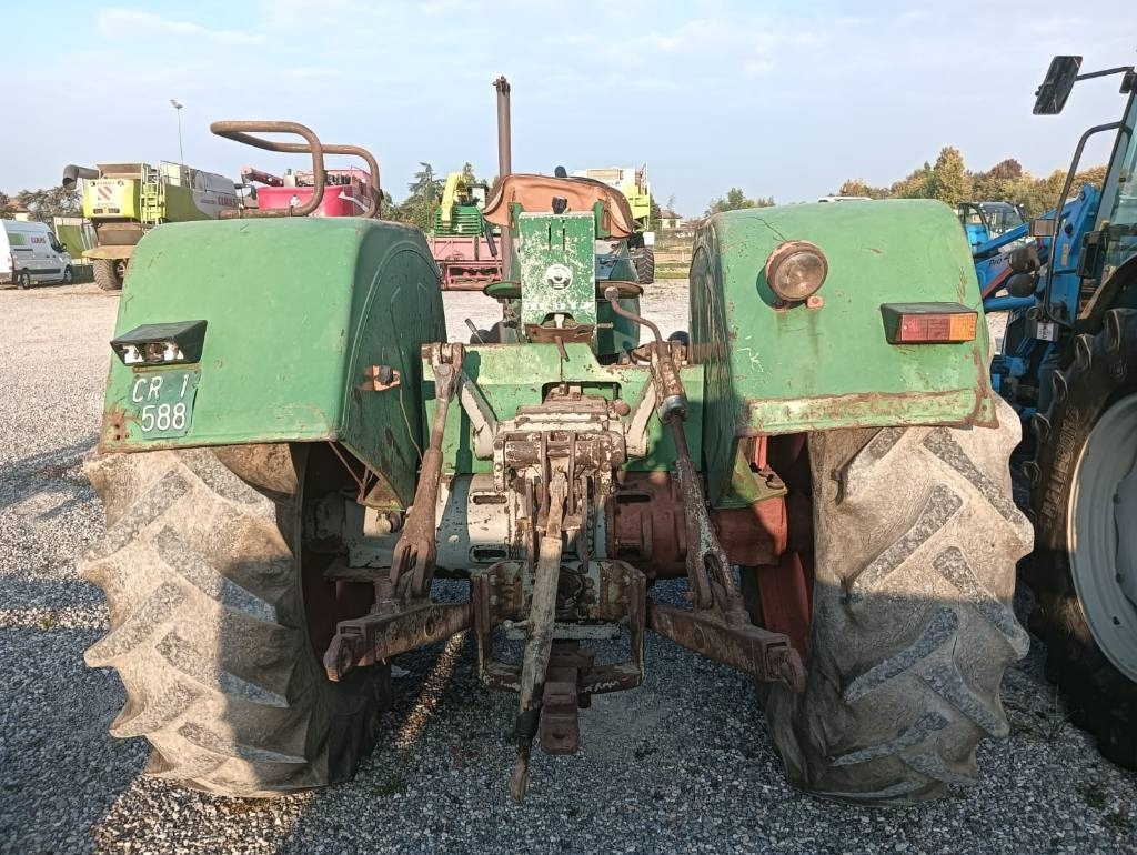Tractor Deutz 8006: foto 6