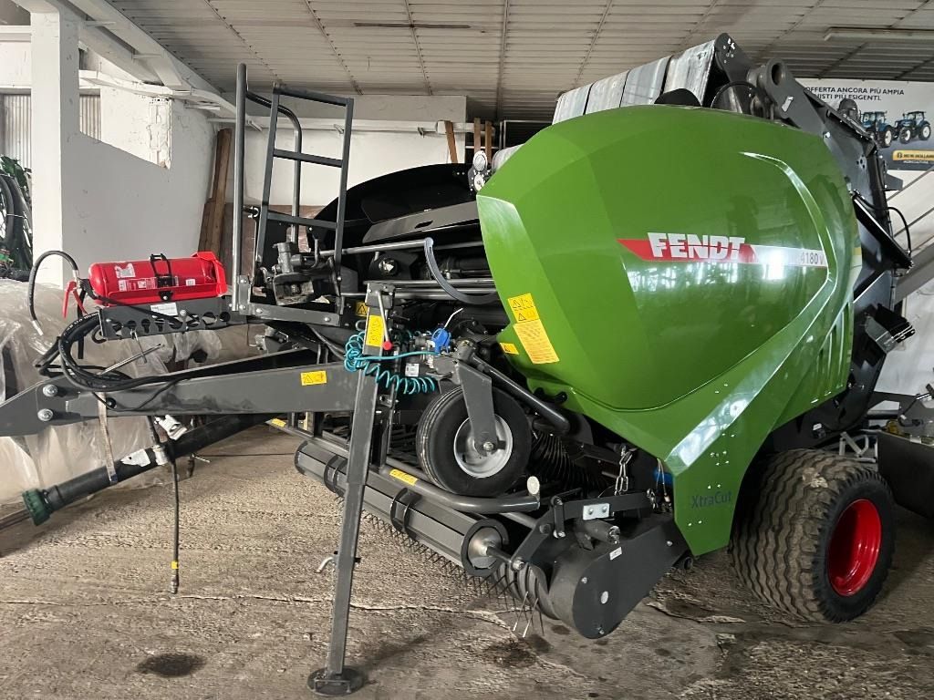 Fendt Rotana 4180 V - Rotoempacadora: foto 4 Fendt Rotana 4180 V - Rotoempacadora: foto 4