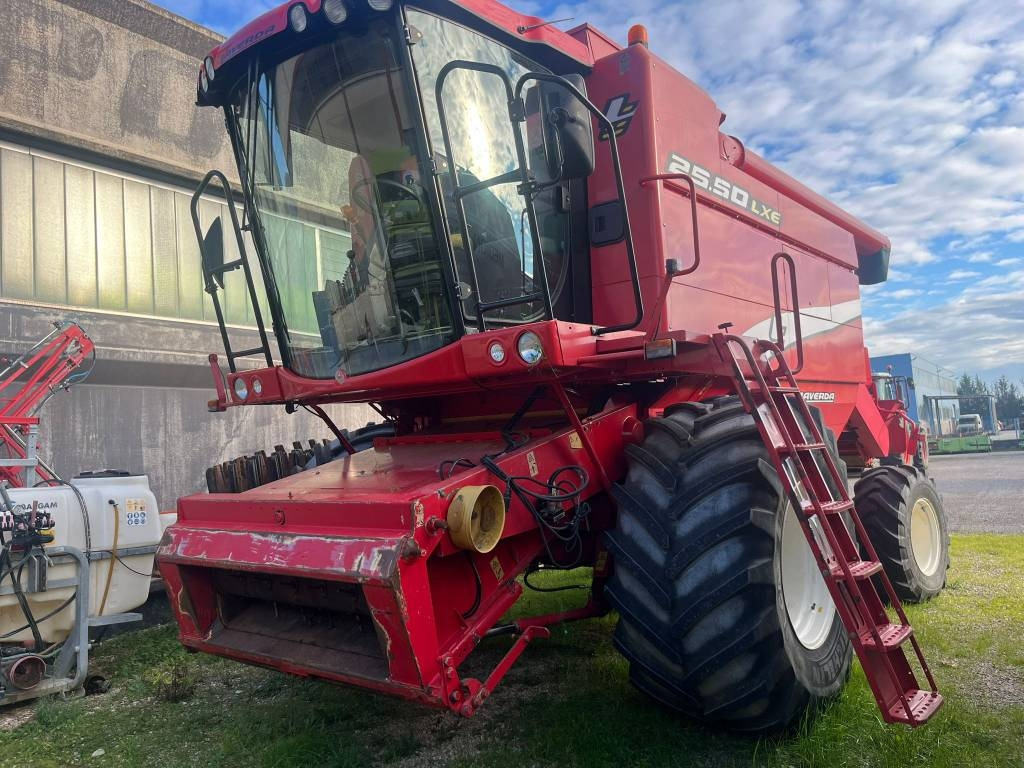 Laverda 25.50 - Cosechadora de granos: foto 1 Laverda 25.50 - Cosechadora de granos: foto 1