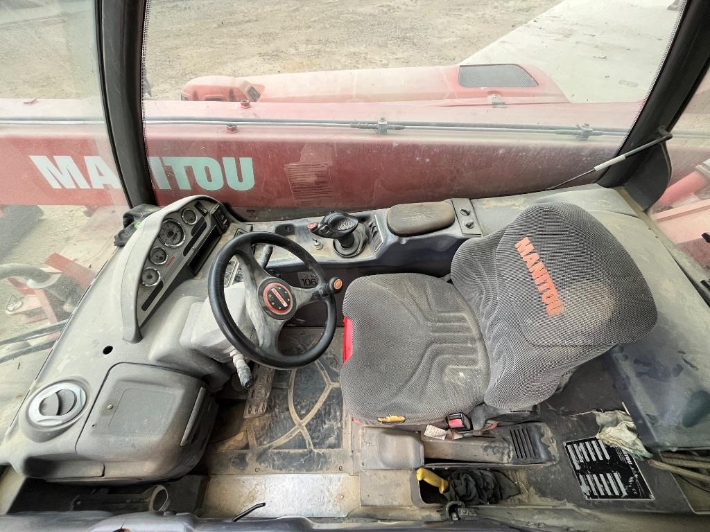 Manitou MVT 730 - Tractor: foto 2 Manitou MVT 730 - Tractor: foto 2