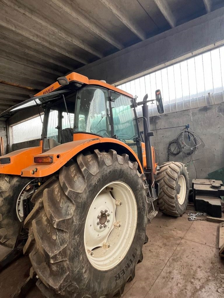 Renault Ares 640 RZ - Tractor: foto 5 Renault Ares 640 RZ - Tractor: foto 5