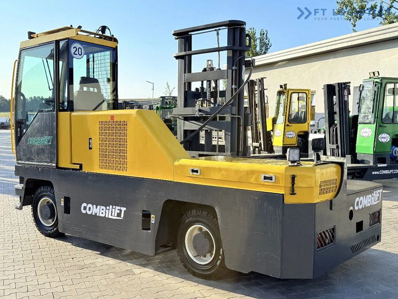 Carretilla de carga lateral Combilift C5000FSL / DIESEL / DUPLEX - 4000MM / FREE-LIFT / CABIN / A wide range of four-way and side loaders, tailored to diverse needs a: foto 17 Carretilla de carga lateral Combilift C5000FSL / DIESEL / DUPLEX - 4000MM / FREE-LIFT / CABIN / A wide range of four-way and side loaders, tailored to diverse needs a: foto 17